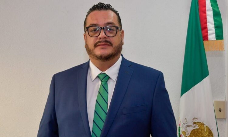Nombra titular de SEGE a Alfonso Espinosa Palazuelos, como Director General del Cobach