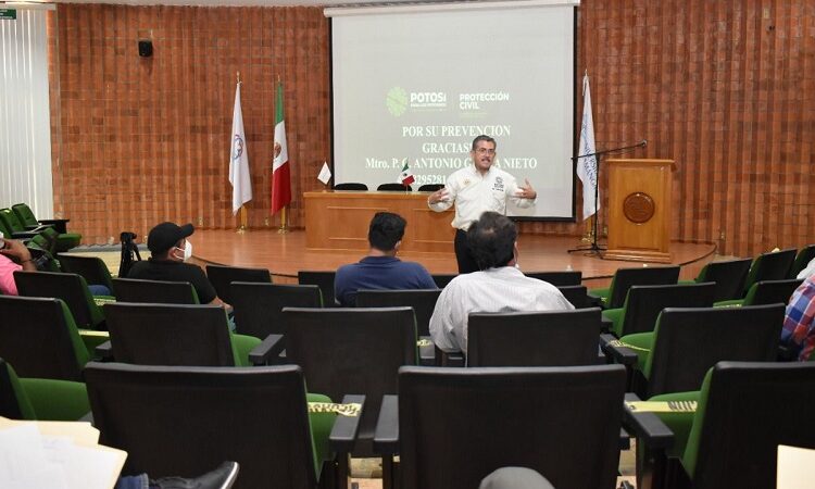 Protección Civil capacita a funcionarios municipales de la Huasteca Sur