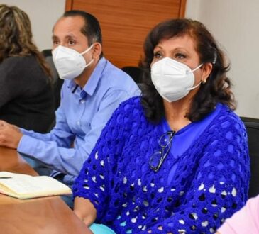 Leonor Noyola a favor de capacitación constante de funcionarios