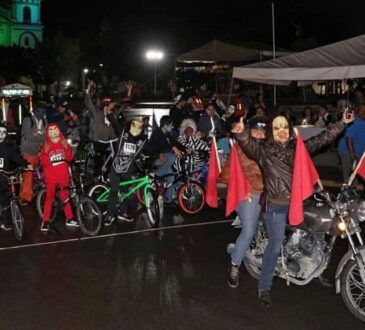 Se reactiva rodada nocturna de Día de Muertos en Soledad