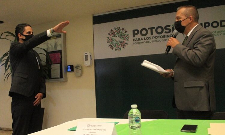 Edmundo Ríos toma protesta como Director del INPODE