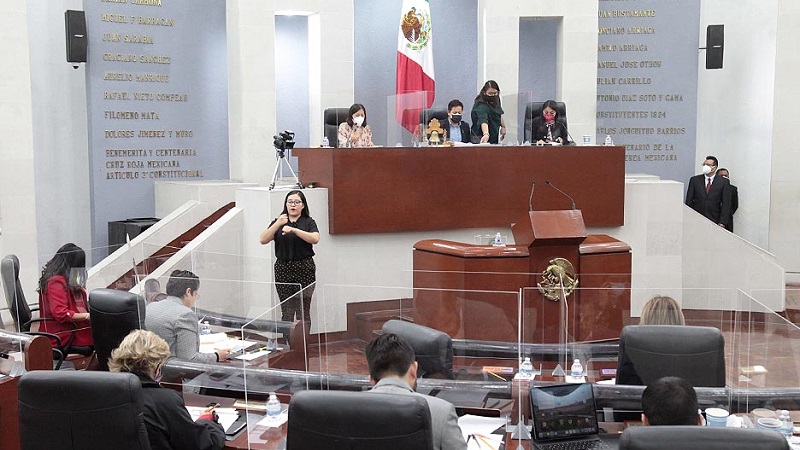 Congreso del Estado aprobó decreto que califica procedente renuncia del maestro Federico Arturo Garza Herrera, al cargo de Fiscal General del Estado