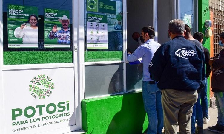 Más de 34 mil licencias gratuitas entregadas a las y los potosinos