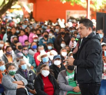 Refrenda Ricardo Gallardo su compromiso con los que menos tienen