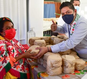 Ricardo Gallardo arranca el programa subsidio a tortilla en la Huasteca