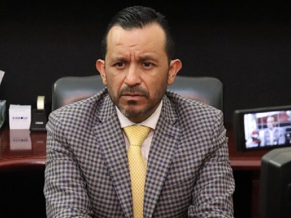 Estado atiende adeudo a telesecundarias en corresponsabilidad con federación