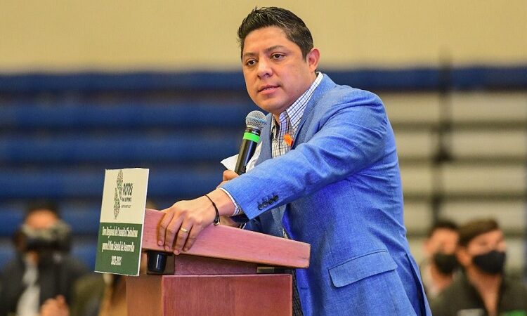 Más del 9 % de incremento a ayuntamientos en el 2022: Gallardo Cardona