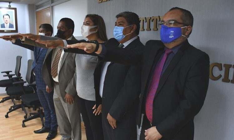 Tras análisis de perfiles, Fiscal nombra a nuevos titulares en FGESLP