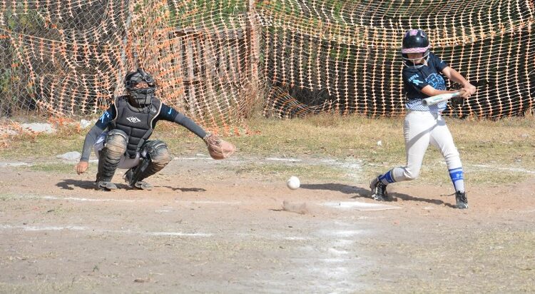 El selectivo municipal de softbol dio buenos resultados en busca del representativo potosino en Juegos Nacionales Conade