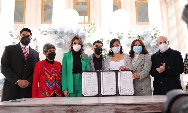 DIF apoyó la unión civil de 850 parejas potosinas