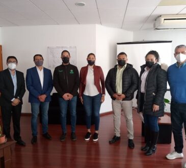 Importante visita a CONADE realizó el director del INPODE: ERJ