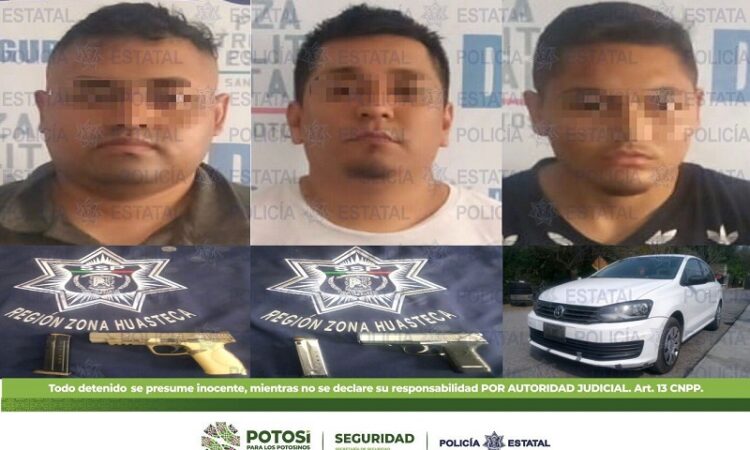 Estatales detienen a tres sujetos con armas y vehículo con placas sobrepuestas
