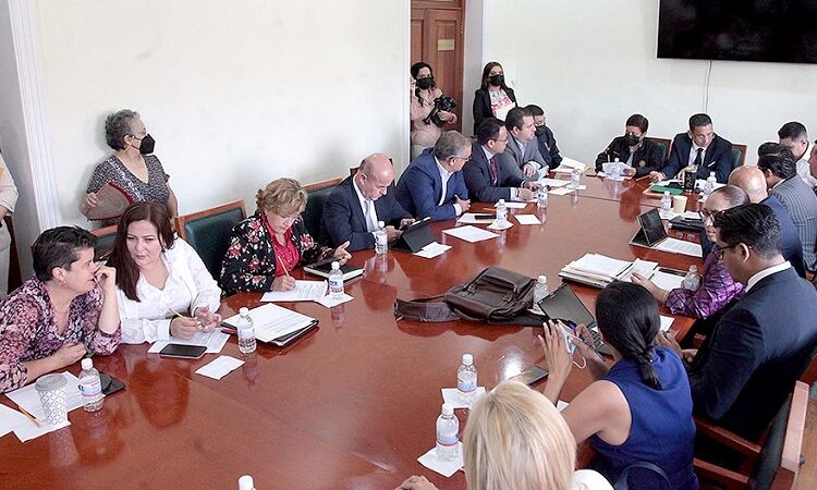 Comisiones Unidas se instalaron en sesión permanente para analizar las reformas a la Ley de Movilidad del Estado de San Luis Potosí