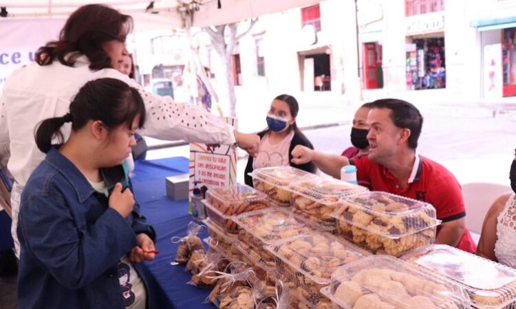Todo un éxito el mercadito inclusivo del DIF Municipal