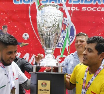 Maquinados Valadez campeón primer monarca de la Dominical Estelar