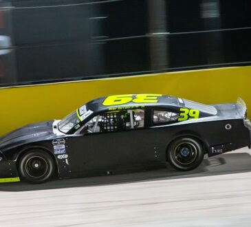 Víctor Barrales Jr., listo para encarar la fecha 4 de NASCAR Challenge en Trióvalo de Tlajomulco