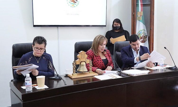 Diputación Permanente da entrada a iniciativa para implementar programas de regulación de vehículos abandonados en corralones o pensiones.
