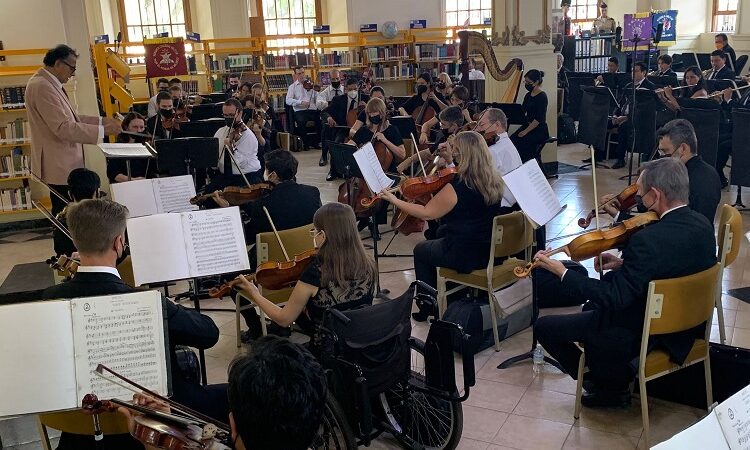 Emotivo concierto de la Orquesta Sifónica en la XII Zona Militar