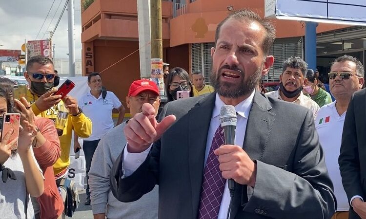 Atiende SCT demanda de taxistas y logra acuerdos para beneficio del gremio