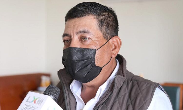 Campesinos y ganaderos de las zonas media, altiplano y centro enfrentan serios problemas por la falta de lluvias