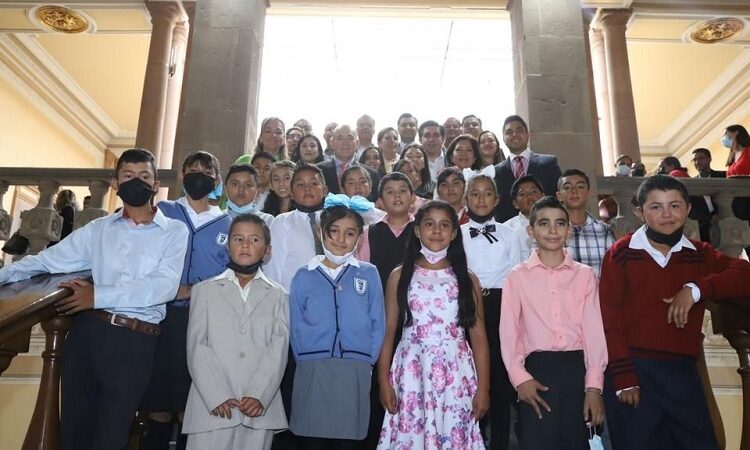 Cabildo Infantil fortalece valores cívicos y cultura democrática