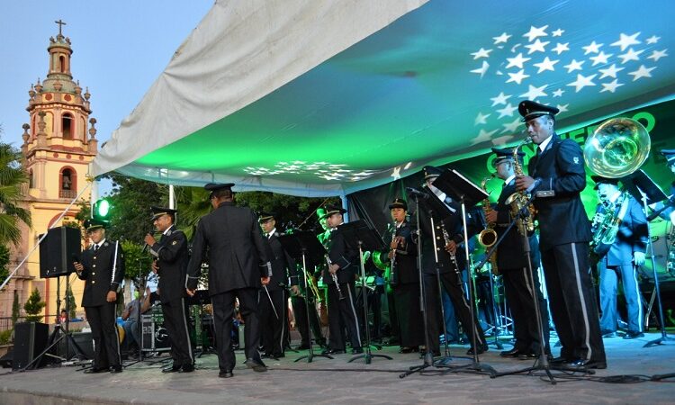 Todo un éxito el concierto que ofreció la banda de música de la IV Zona Militar en Soledad de Graciano Sánchez