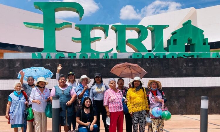 Más de 250 adultos mayores han sido favorecidos con las actividades que ofrece el Sistema Municipal DIF