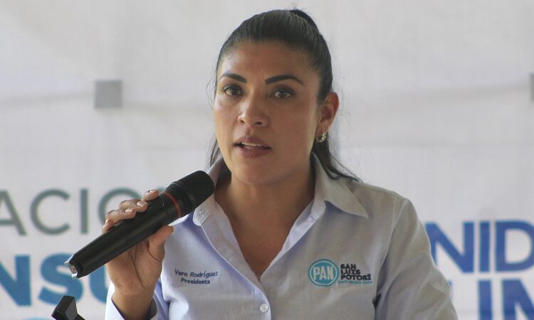 “No son iguales, salieron peores”, Federación tiene 4 años sin cumplir: PANSLP