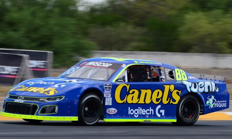 Busca Rubén García Jr. repetir triunfo NASCAR México en Aguascalientes