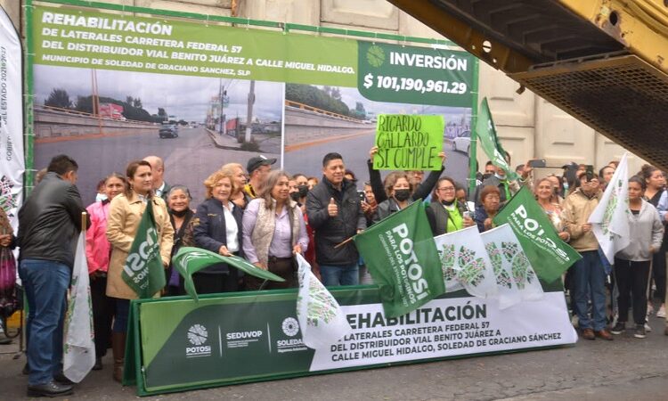 Alcaldesa de Soledad acude al arranque de la rehabilitación de las laterales de la carretera Federal 57