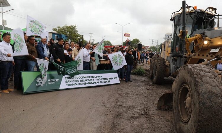 Día histórico para San Ciro de Acosta con arranque de carretera