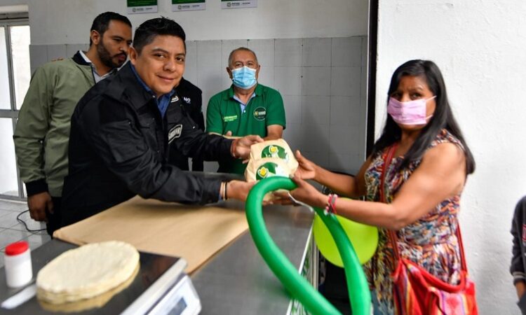 Lleva Gobernador a Venado programa de tortillas subsidiadas