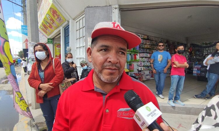Habitantes y comerciantes de la Avenida San Pedro celebran el inicio de la obra de rehabilitación