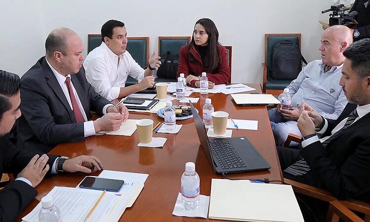 Fortalecerán acciones para implementar el modelo de parlamento abierto en el Congreso del Estado