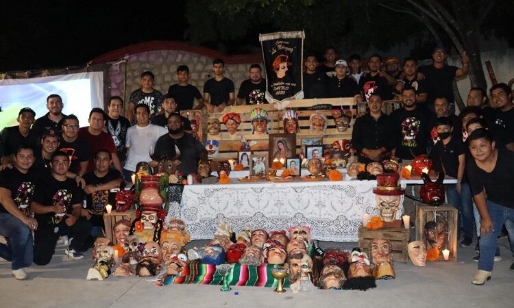 SECTUR atestiguó el inicio de Xantolo 2022 con el ritual “Bajada de Máscaras”
