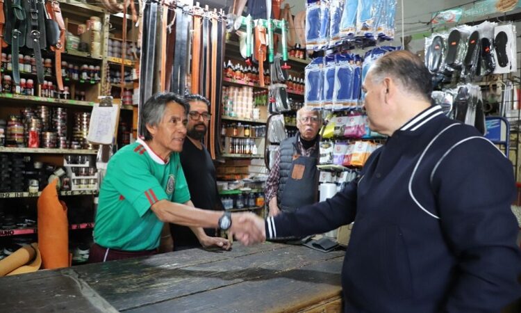 Comerciantes establecidos reconocen el gran esfuerzo del Ayuntamiento para poner orden en el Centro Histórico
