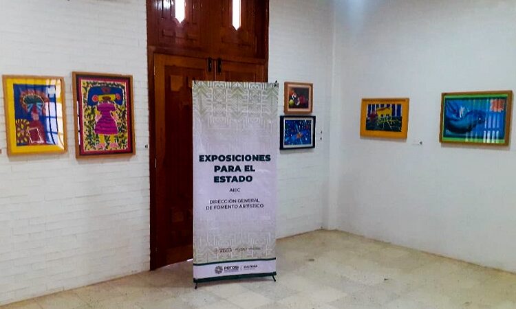 Exponen obras ganadoras de los concursos de pintura infantil y juvenil en Matlapa y Tampamolón
