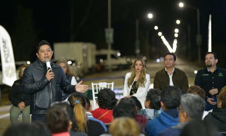 Inaugura Gobernador Ricardo Gallardo el nuevo “Bulevar Zapata” a Palma de la Cruz