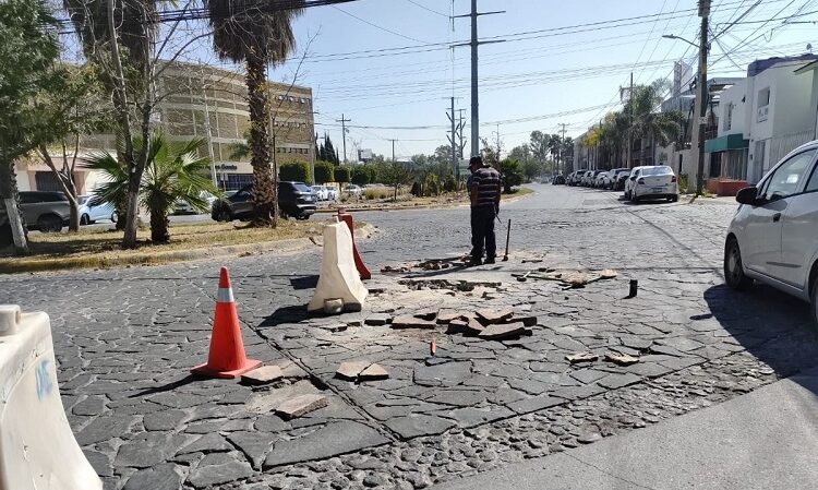 Con Vialidades PotoSÍnas, el Gobierno de la Capital mantiene firme el rescate de calles y avenidas