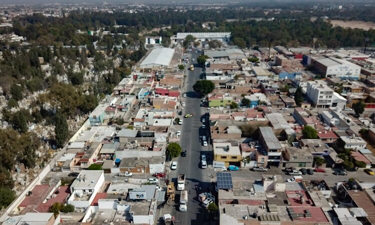 Gobierno del cambio pavimentará todas las calles de la Aviación, anuncia Ricardo Gallardo