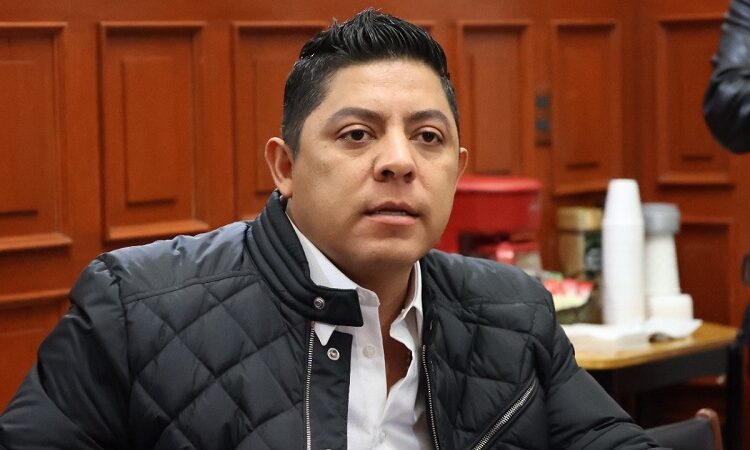 Gobernador Ricardo Gallardo respalda solicitud de la UASLP para autonomía financiera