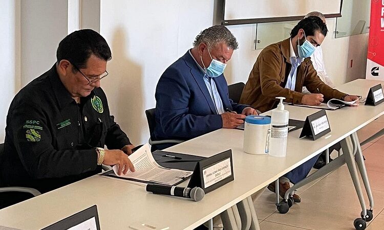 STPS logra acuerdo con maquiladora que operaba en el penal de La Pila