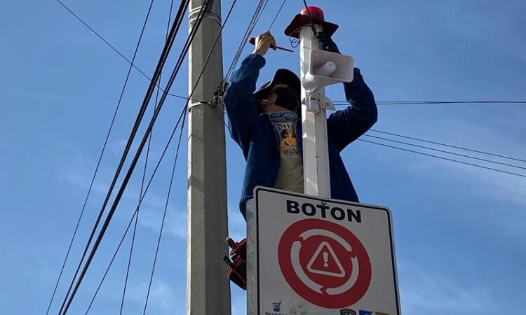La SSPC del Gobierno de la Capital rehabilita botones de emergencia aledaños a campus de la UASLP