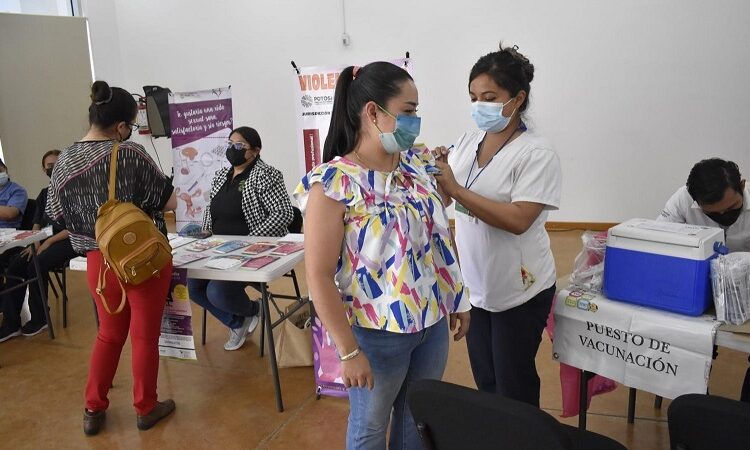 Gobierno Estatal promueve jornadas de salud para mujeres