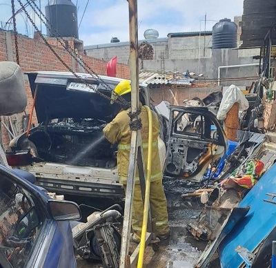 Protección Civil de Soledad atiende incendio y clausura establecimiento, por falta de medidas preventivas